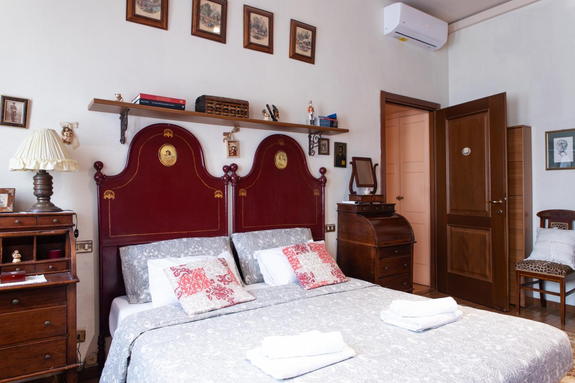 Duomo Walking Distance Elegant Flat With View Milão Exterior foto